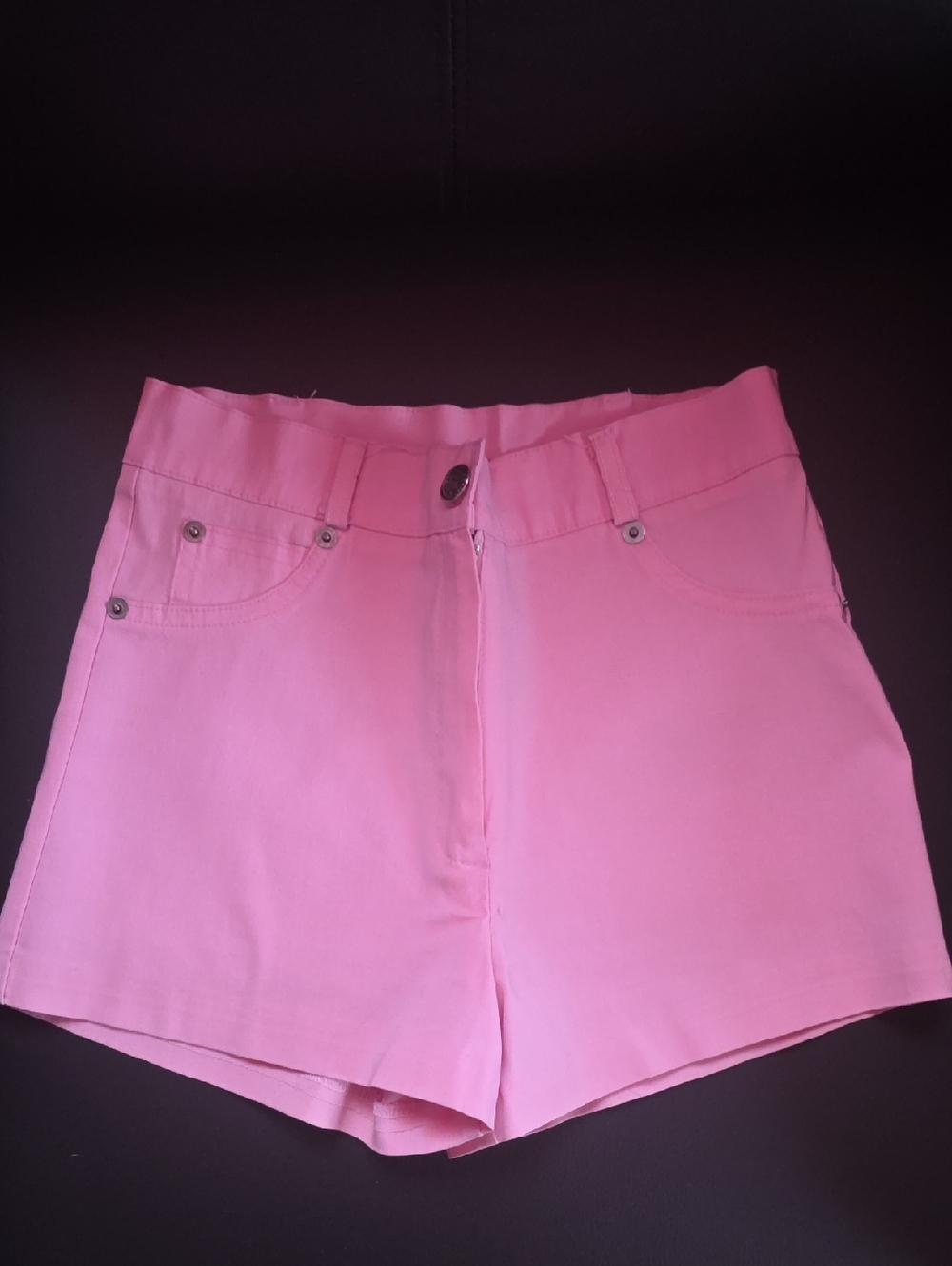 High-Waist Pink Women's Shorts — Classic Casual Style